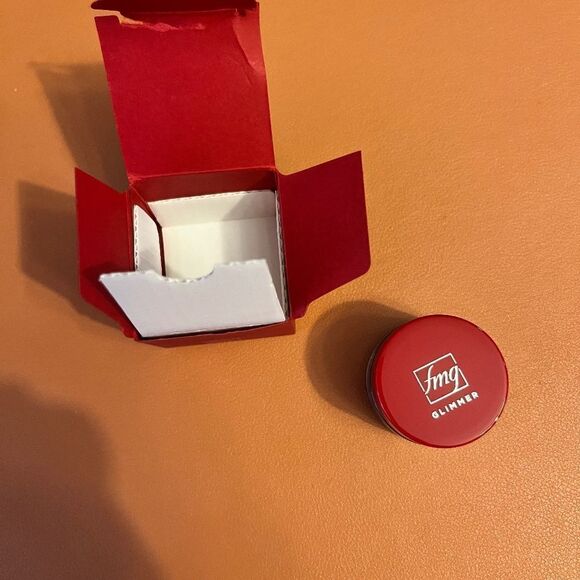 AVON Img GLIMMER Longwear GelโEyeliner .21oz Rainstorm Blue ONE Tub - Picture 5 of 12